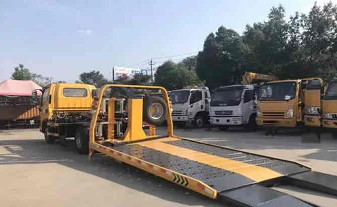 寿宁汽车中途维修案例